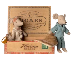 Mama a oco v cigarovom boxe