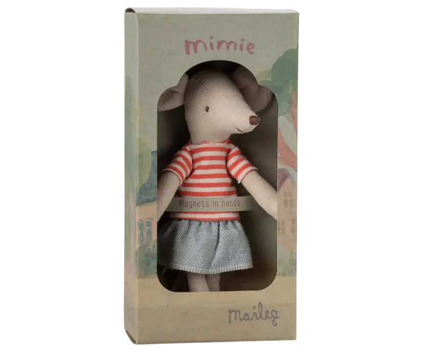 Große Schwester Maus in einer Kiste Maileg
