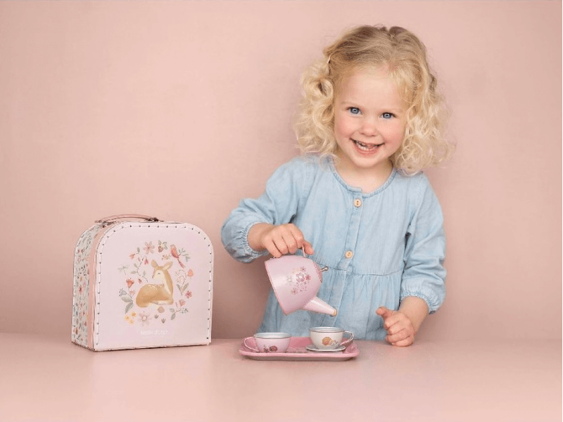 Little Dutch Teeservice in einer Fairy Garden-Hülle