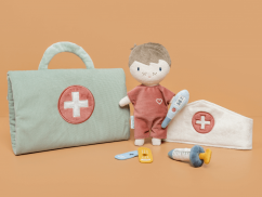 Little Dutch Jim-Puppe mit medizinischer Ausrüstung
