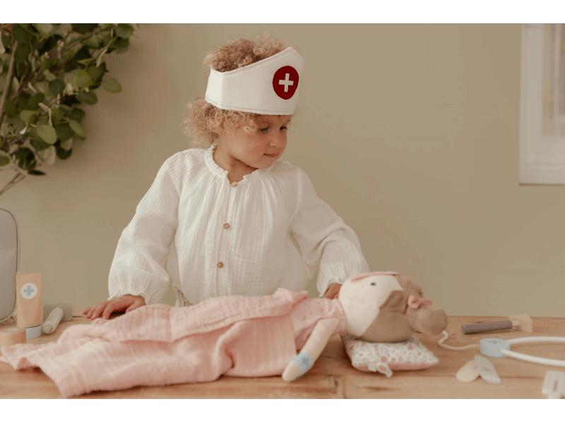 Little Dutch Doctor's Set green