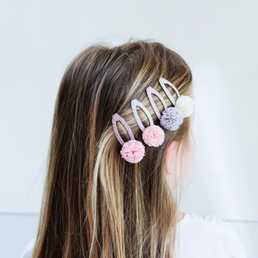 Clips mit Klick-Klick-Tüllbommel
