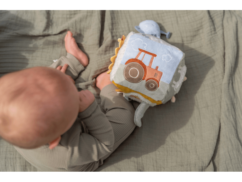 Little Dutch Textile Würfel mit Bauernhofaktivitäten