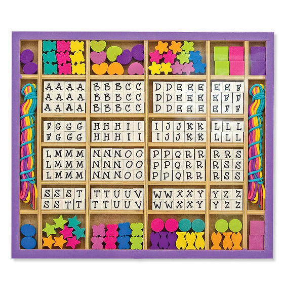 Holzperlen mit dem Alphabet