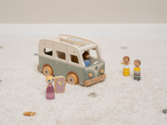 Little Dutch Drevený karavan