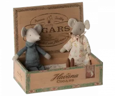Babička a dědeček v doutníkovém boxu