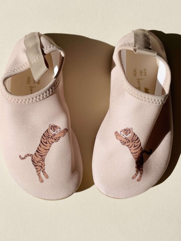 Aster Wasserschuhe - Schuhgröße: 22-23
