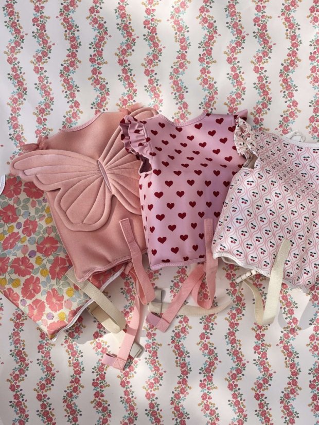 Neoprenová plovací vesta Cherry pink motif